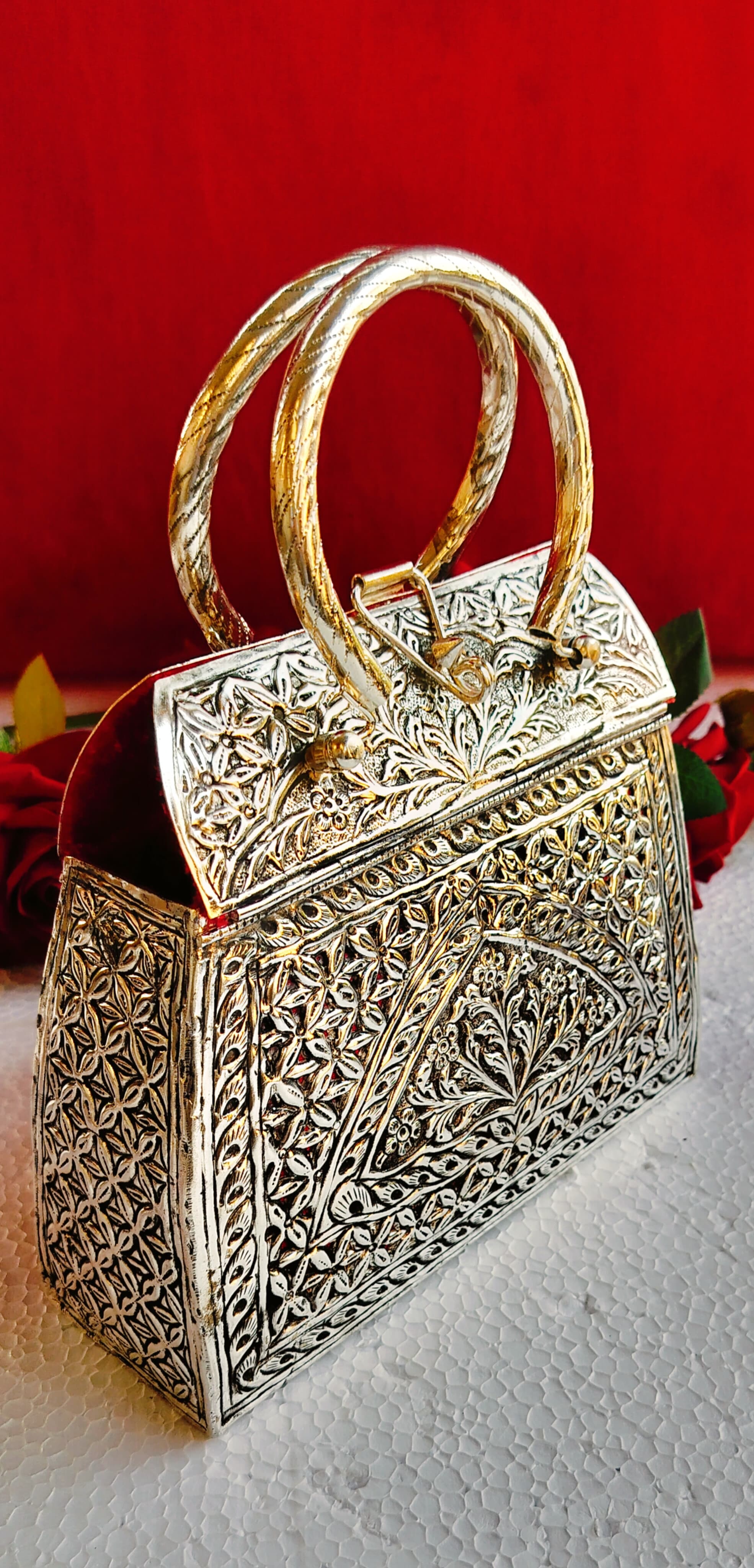 German silver antique finish new design handle clutch/purse for gift